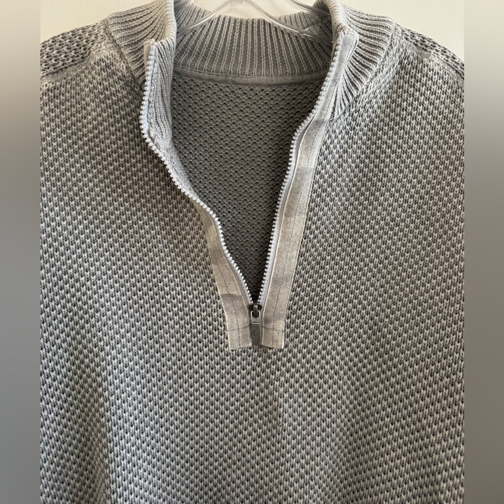 Gray Textured Sweater - Picture 6 of 6
